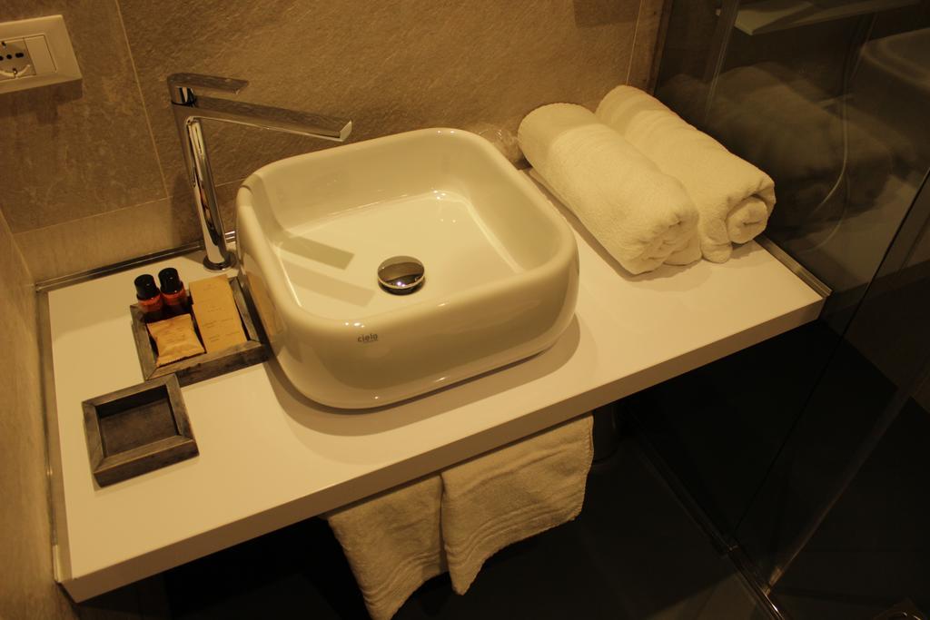 Residenza Monfy Hotel Рим Стая снимка