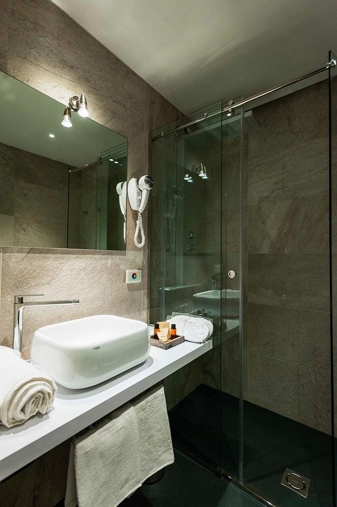 Residenza Monfy Hotel Рим Екстериор снимка