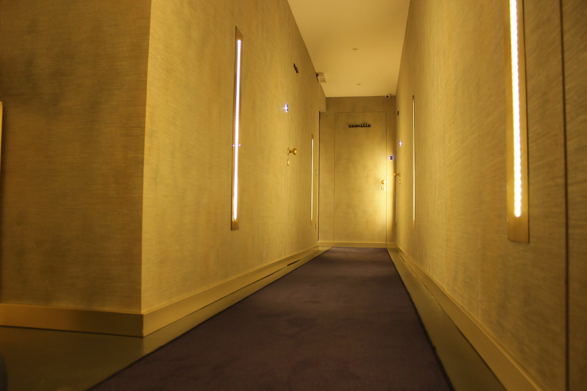 Residenza Monfy Hotel Рим Екстериор снимка
